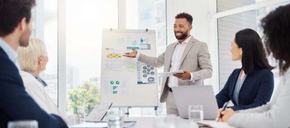 insight-hero-transform-with-salesforce-get-ahead-of-the-competition-and-improve-the-bottom-line.jpg