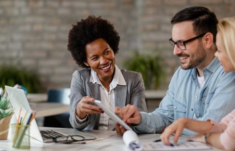 insight-hero-journeys-in-transformation-bank-of-montreals-data-on-cloud-story.jpg